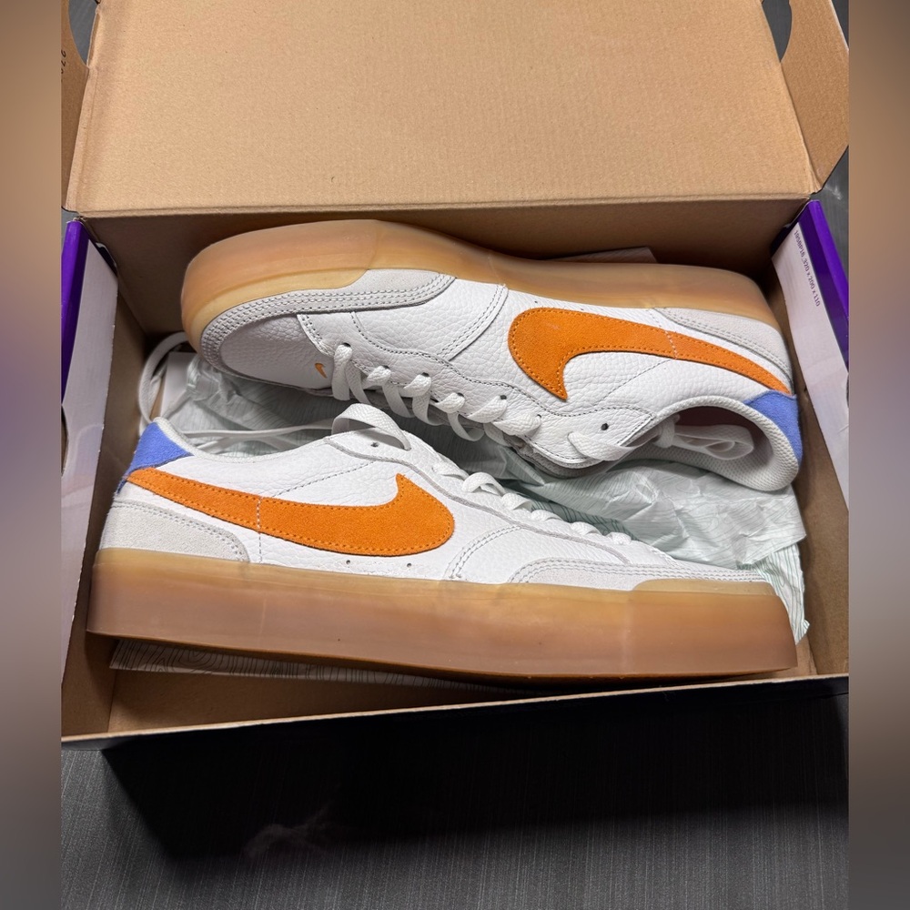Nike SB Zoom Pogo Plus PRM in Orange and White